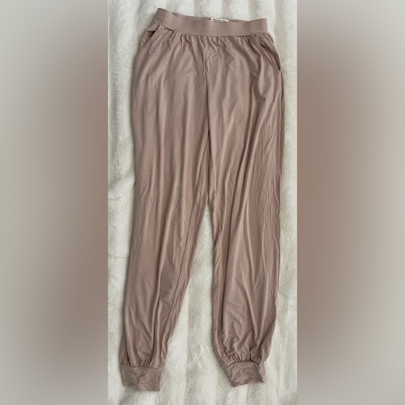 Pure Fiber Bamboo Women's Pink 2pc Loungewear Crew Neck Top & Jogger Set Size S - Picture 5 of 10